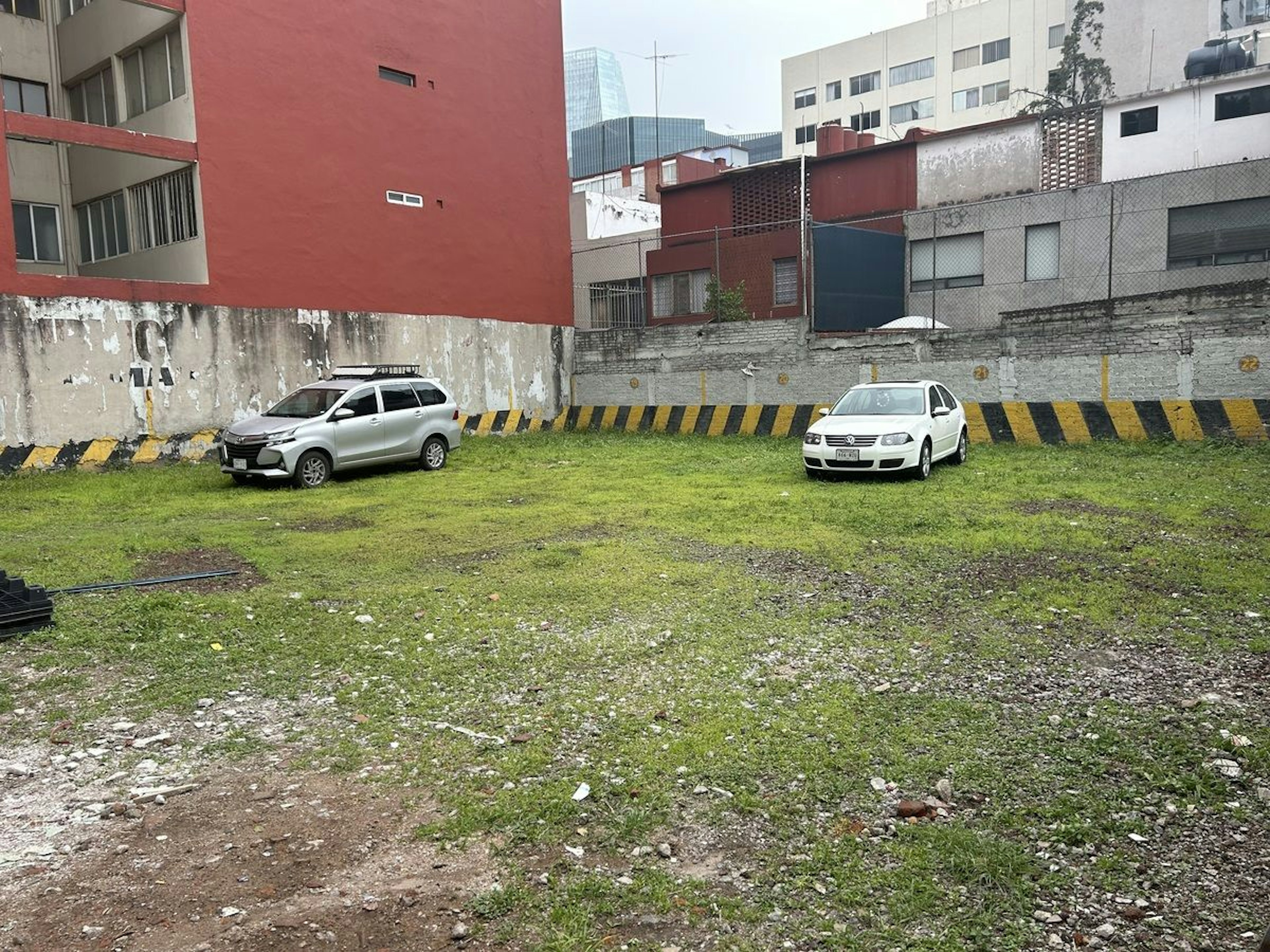 Spot image 0