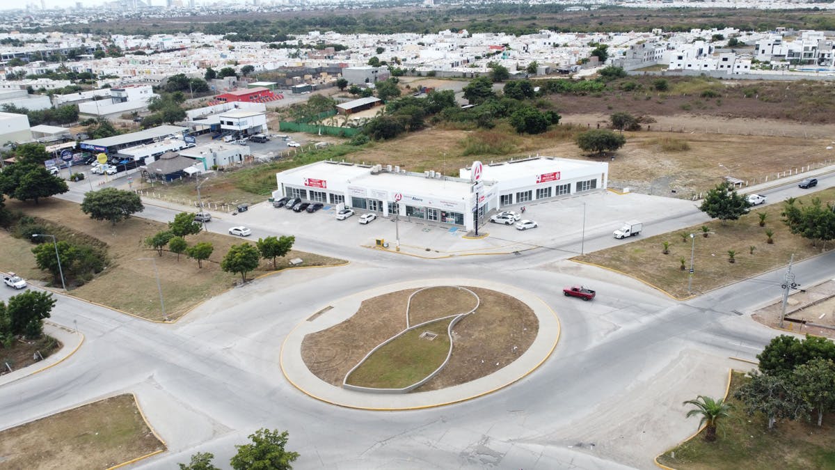 Local Comercial Spot2