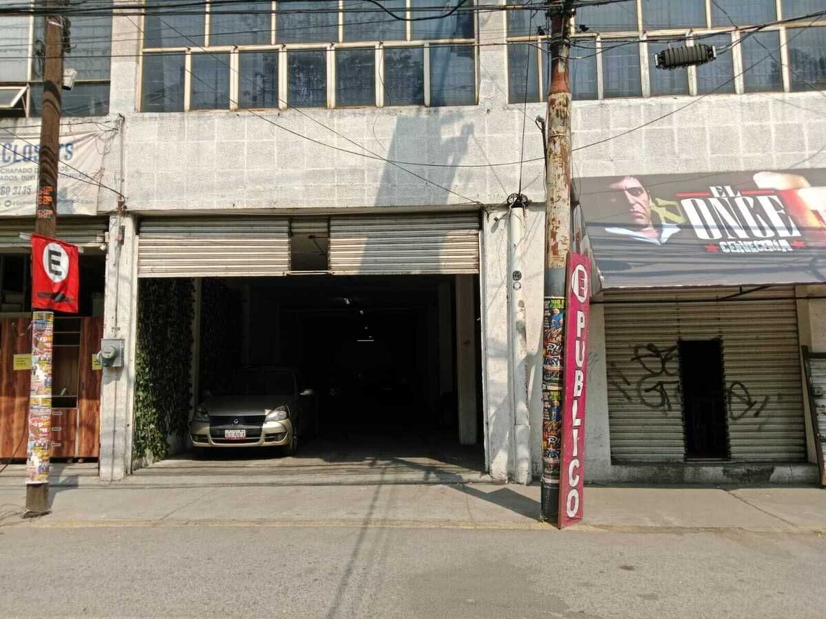 Local Comercial Spot2