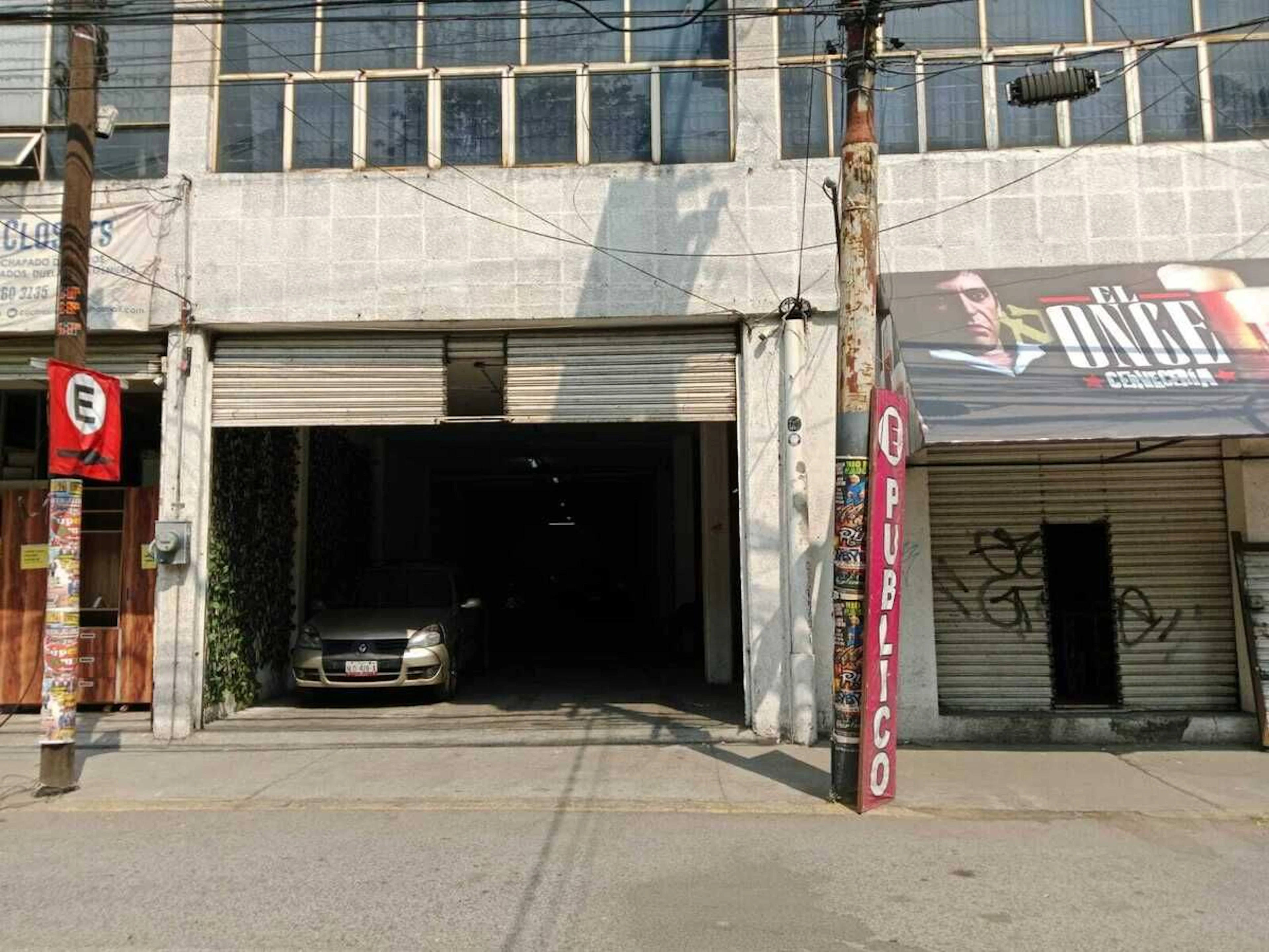 Local Comercial Spot2