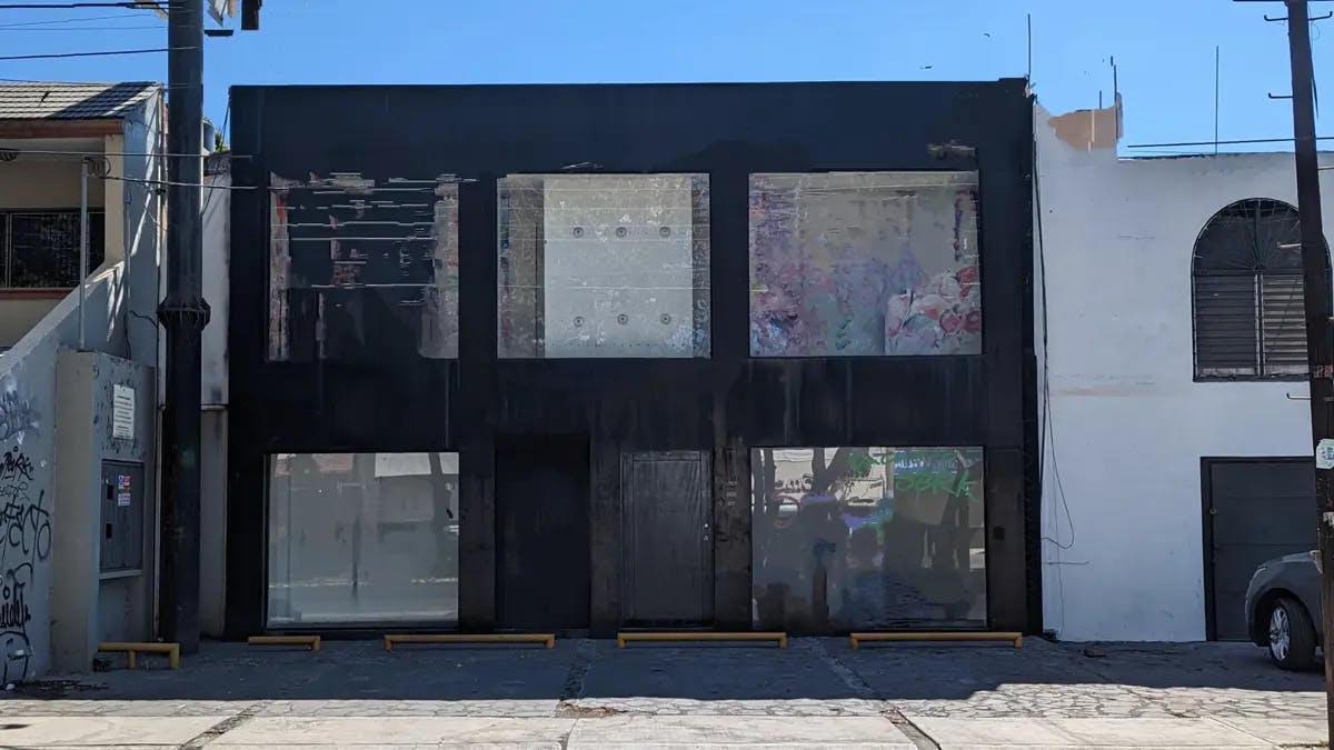 Local Comercial Spot2