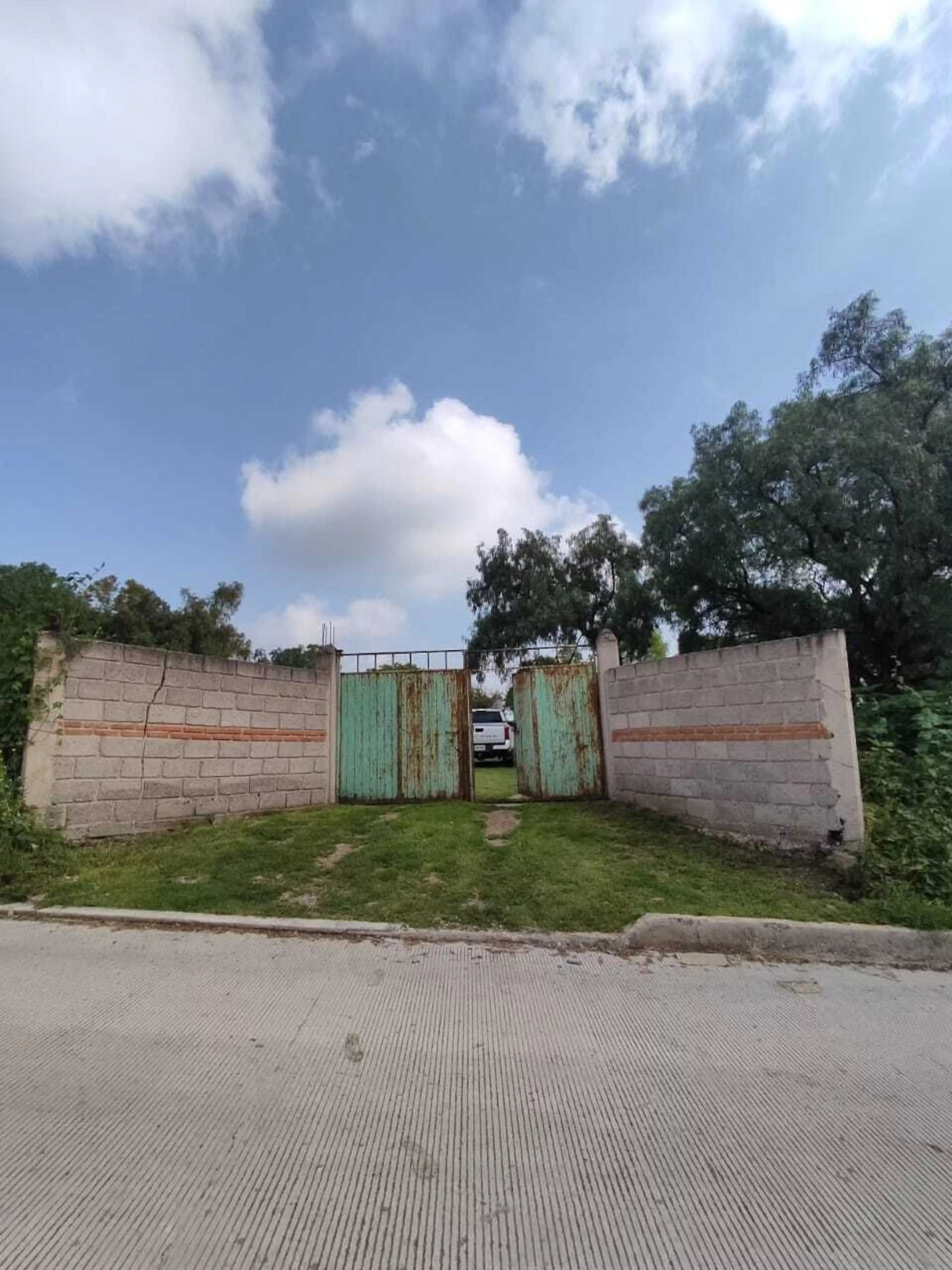 SE VENDE TERRENO DE 375.15M2 UBICADO EN  SANTIAGO TLALTEPAXCO, HUEHUETOCA, MEX.