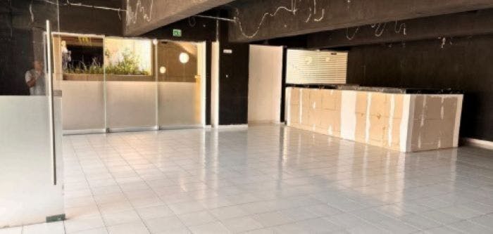 Local Comercial Spot2