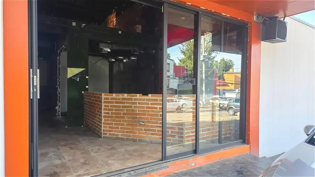 Local Comercial Spot2