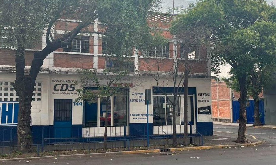 Local Comercial Spot2