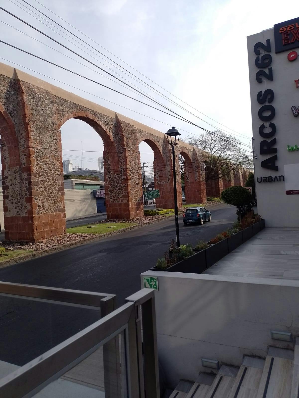 Local Comercial Spot2