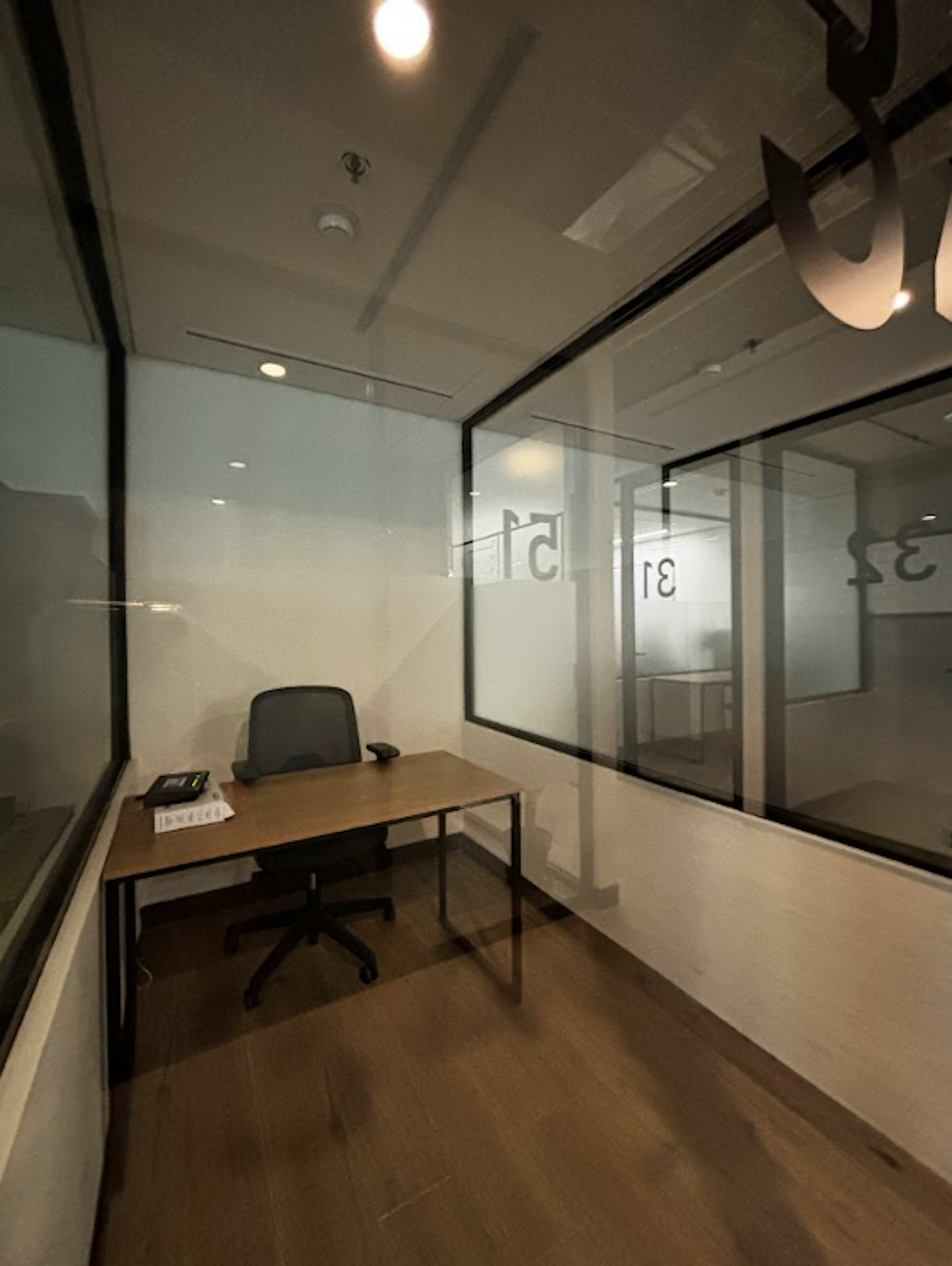 Oficina 25 - 6 Personas-photo