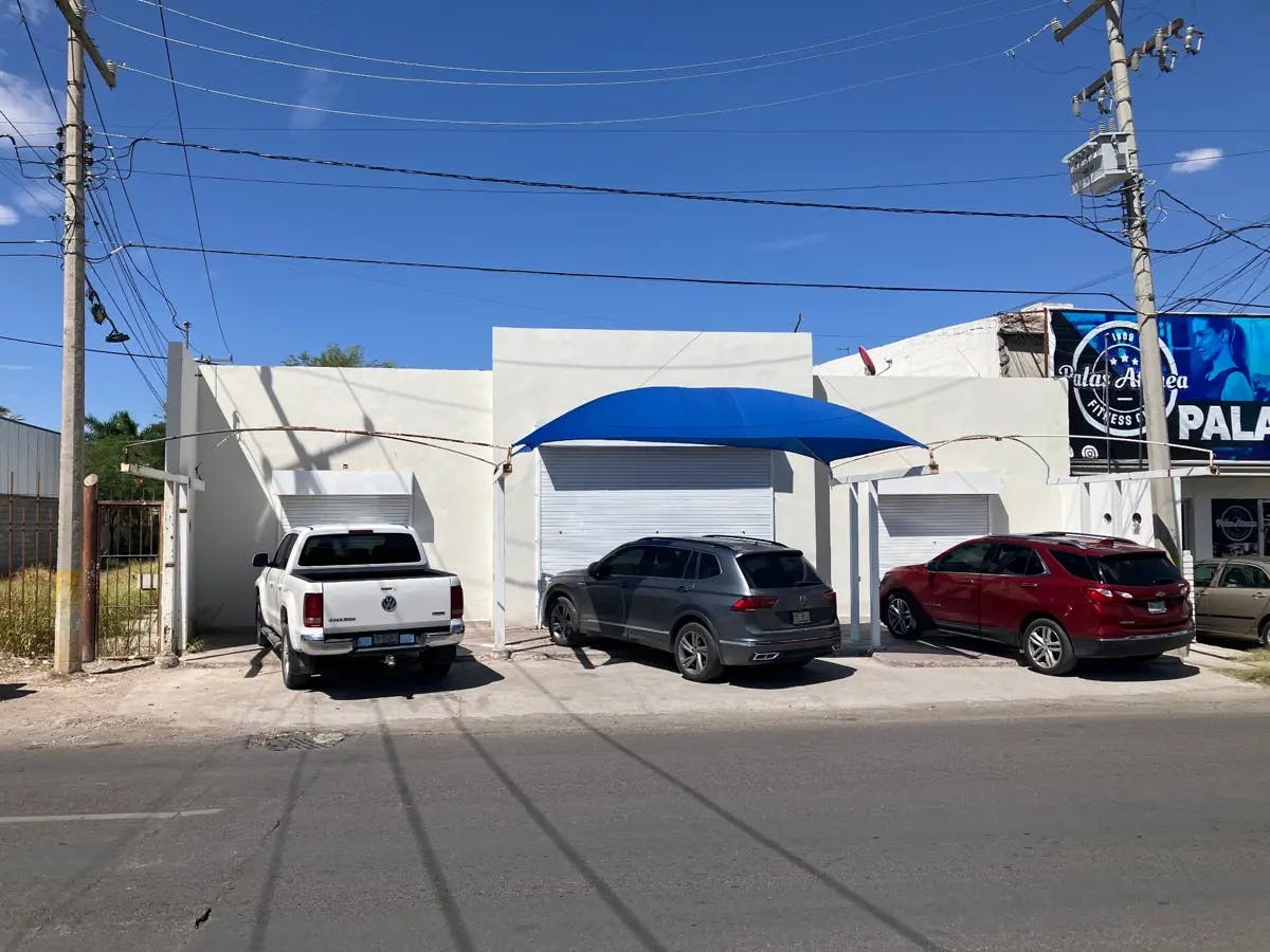 Local Comercial Spot2