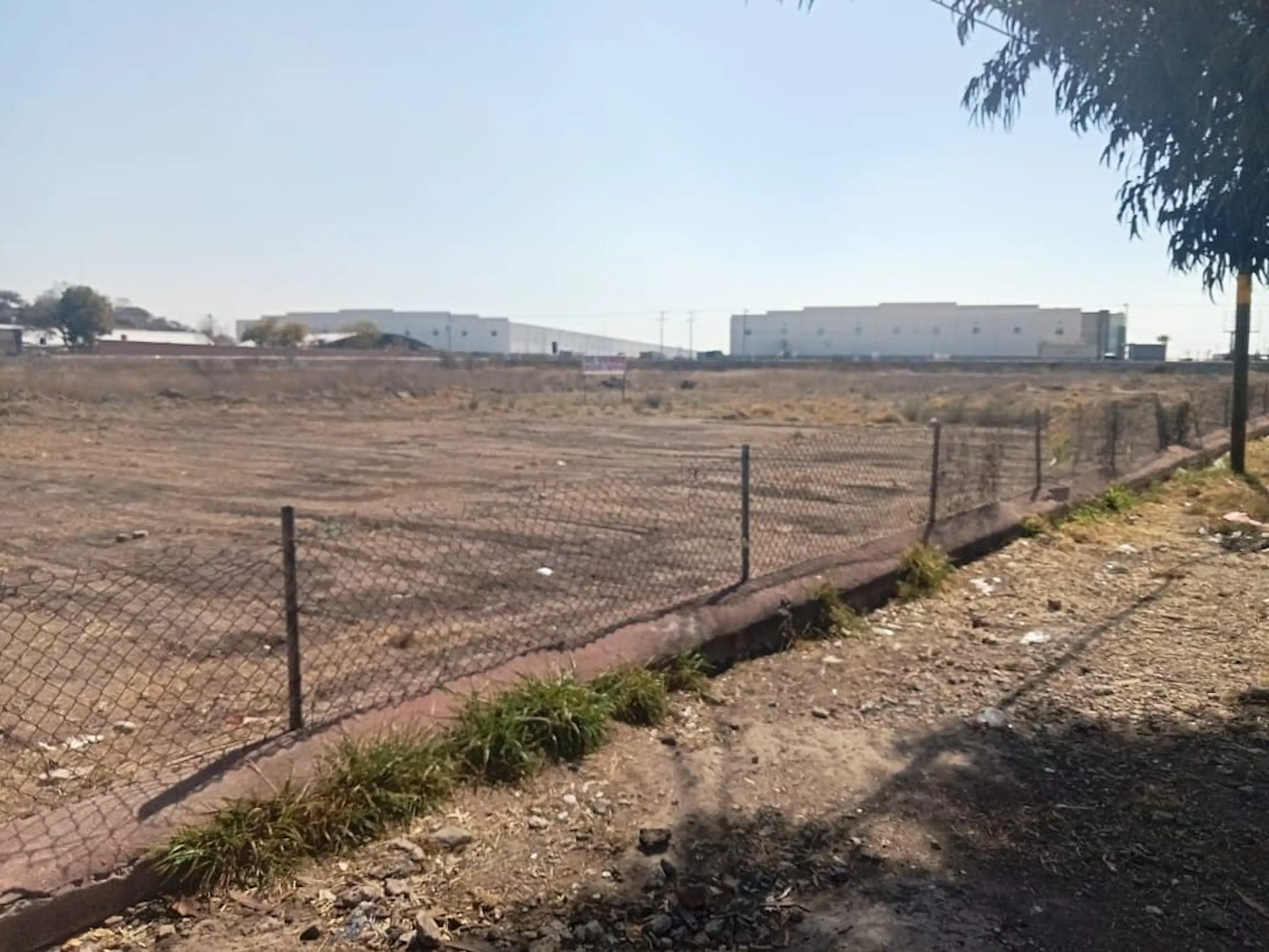 Terreno En Venta Sobre Esquina E Importante Vialidad En El MarquÉs, Qro.