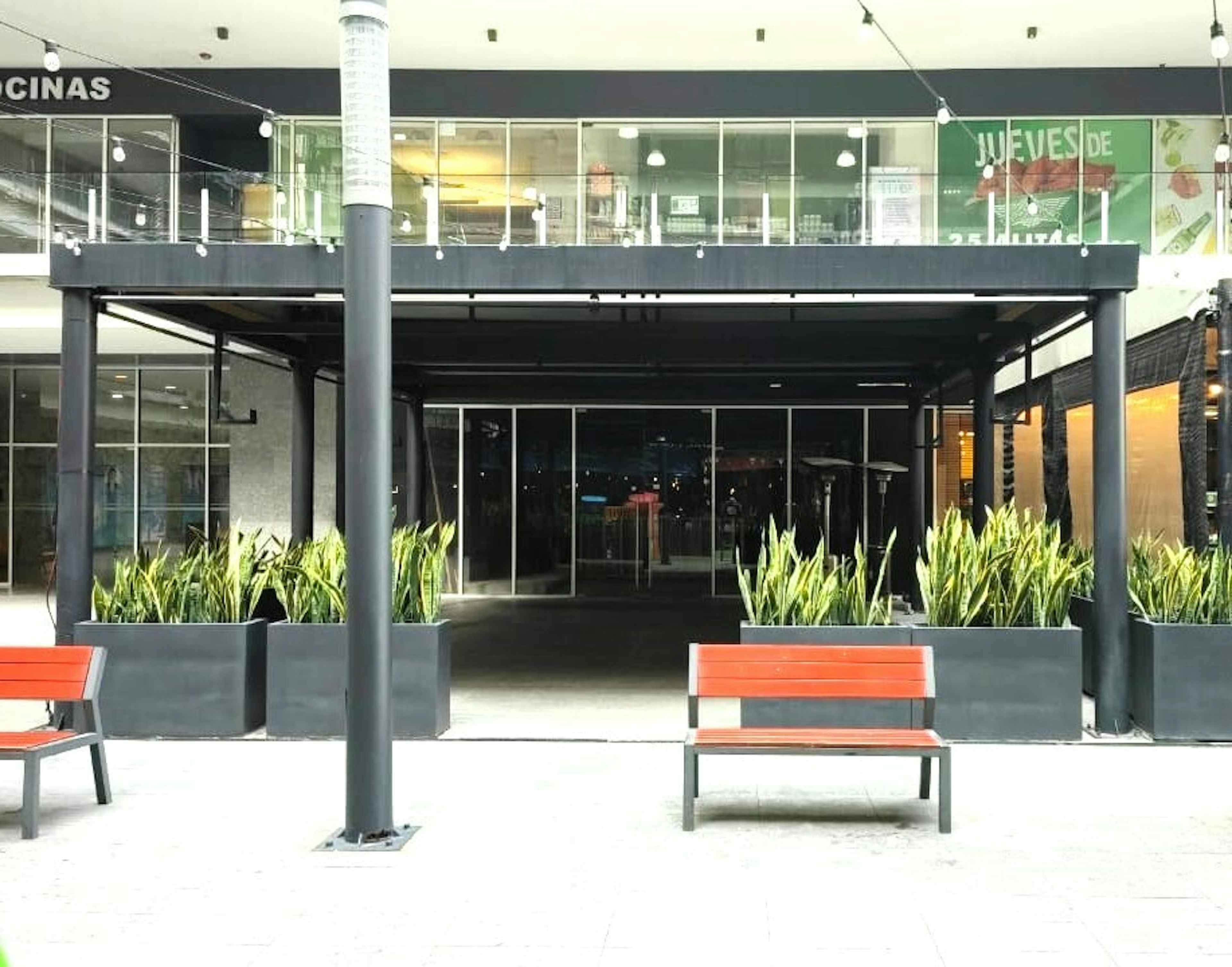 Mas Palomas (valle De Santiago)