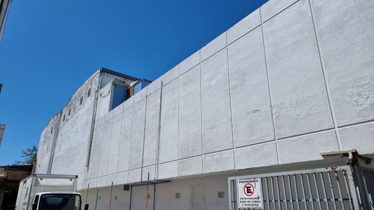 Local Comercial Spot2