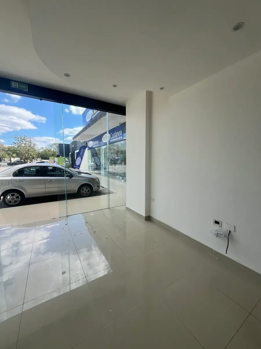 Local Comercial Spot2