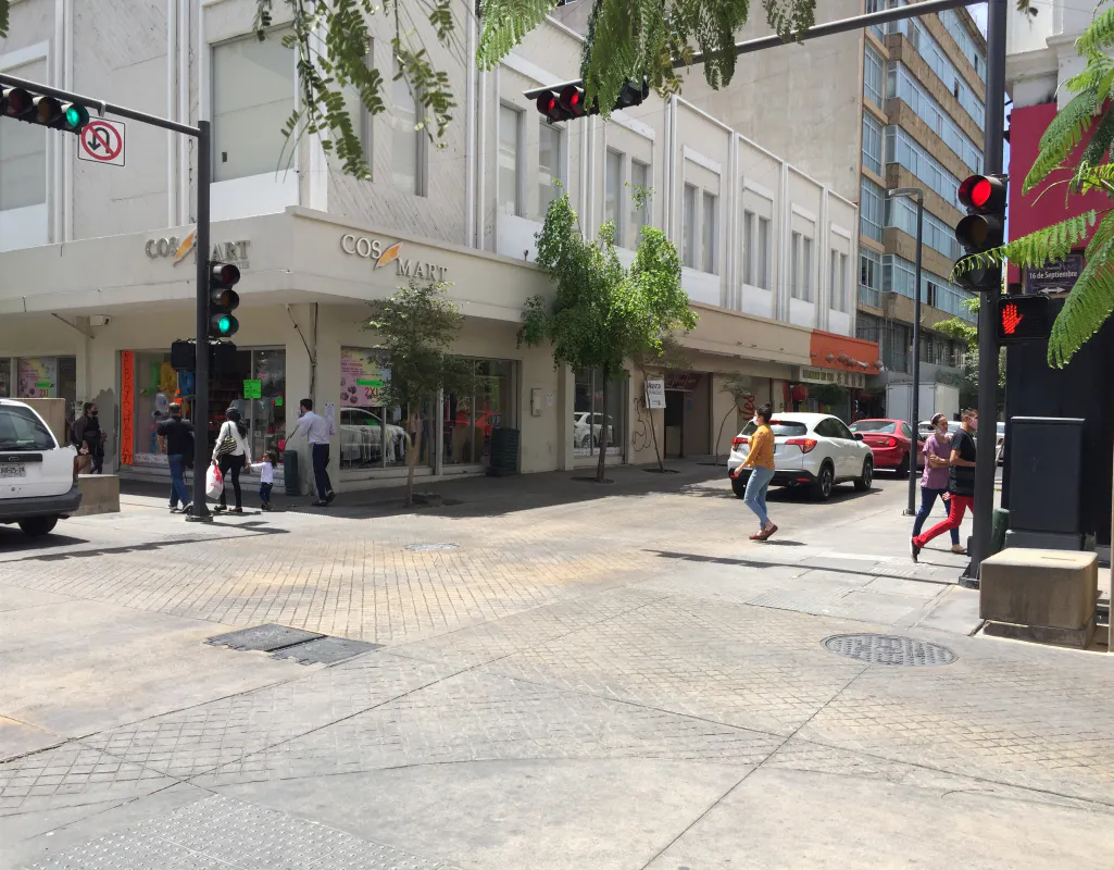 Local Comercial Spot2