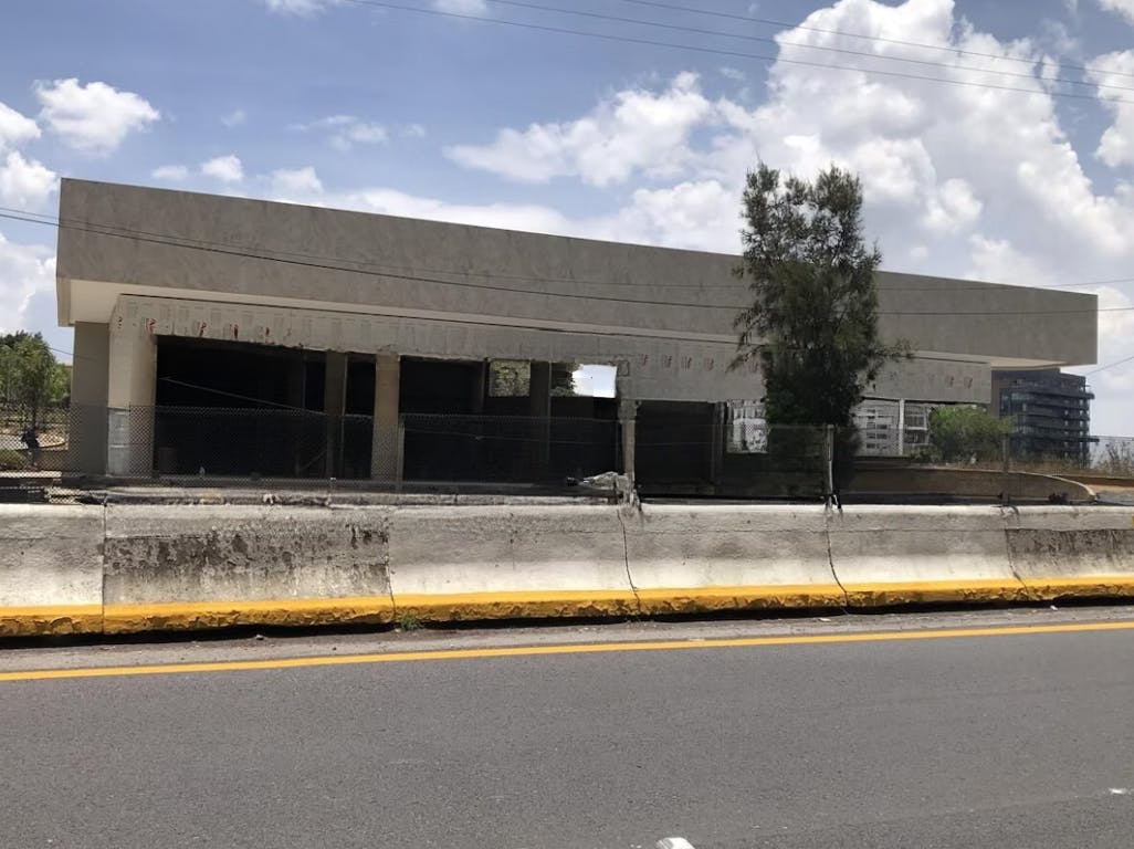 Local Comercial Spot2