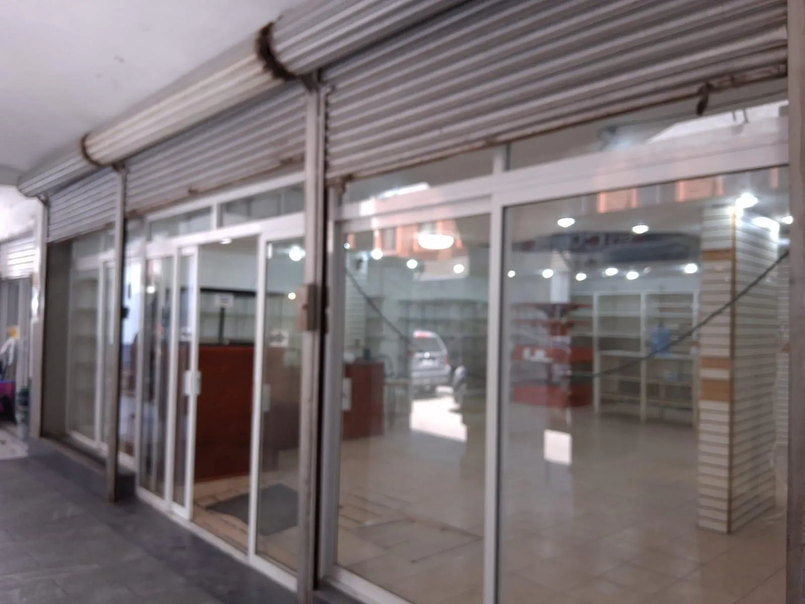 Local Comercial Spot2