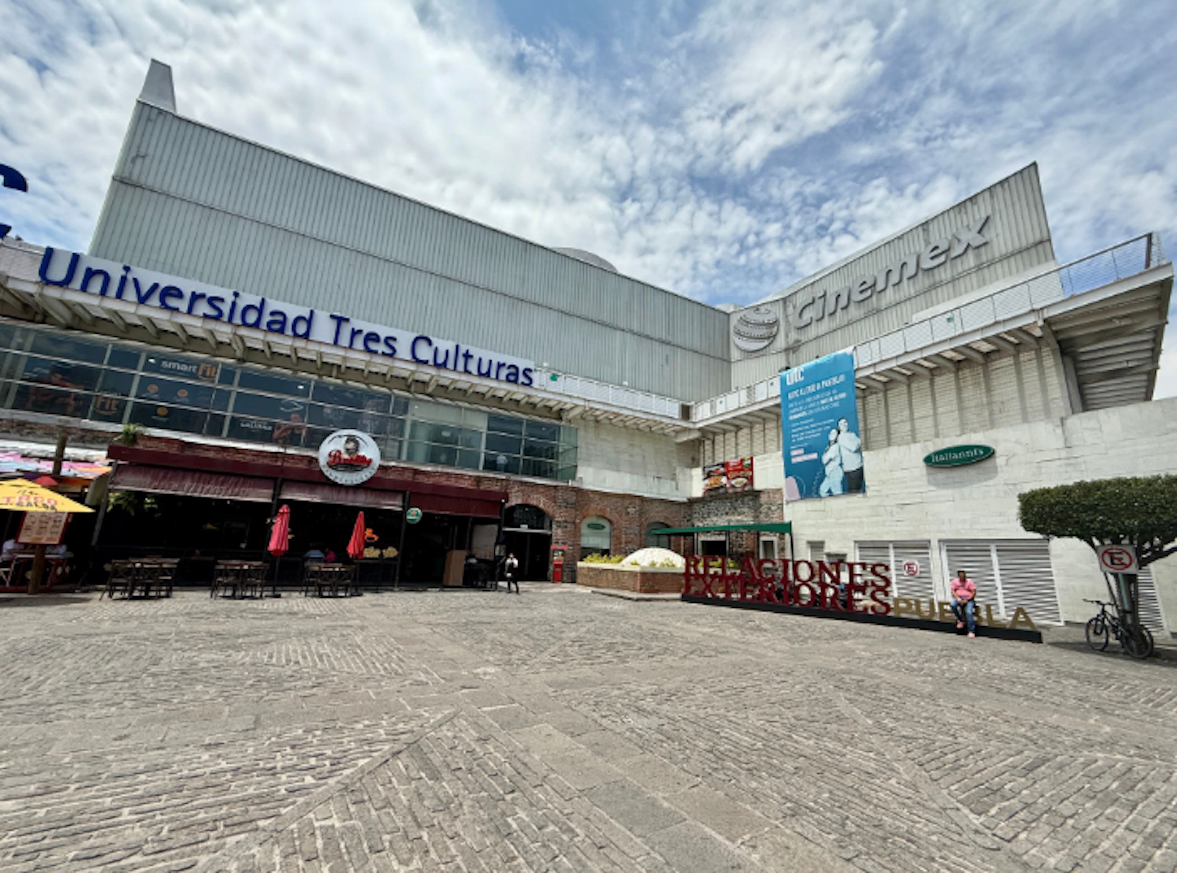 Local Comercial Spot2