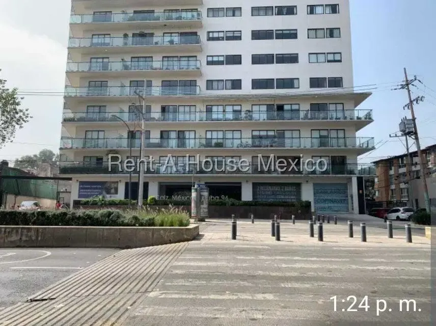 Local Comercial Spot2