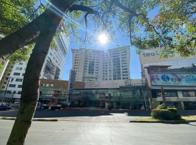 Local Comercial Spot2