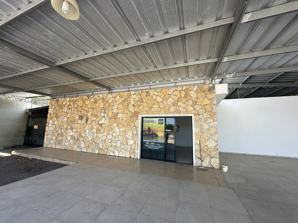 Local Comercial Spot2