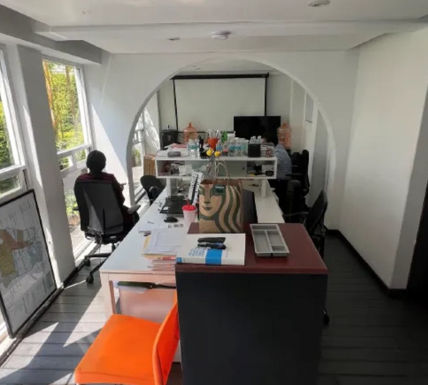 Local Comercial Spot2