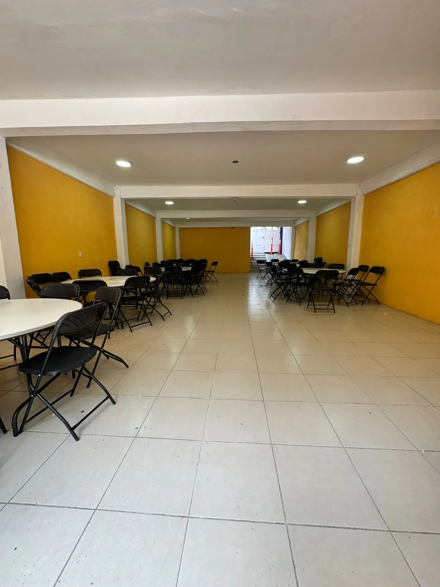 Local Comercial Spot2