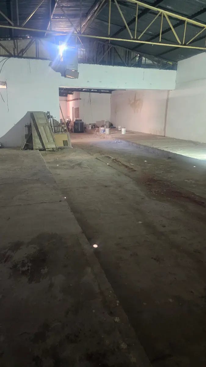 Local Comercial Spot2