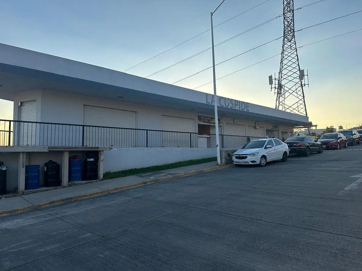 Local Comercial Spot2