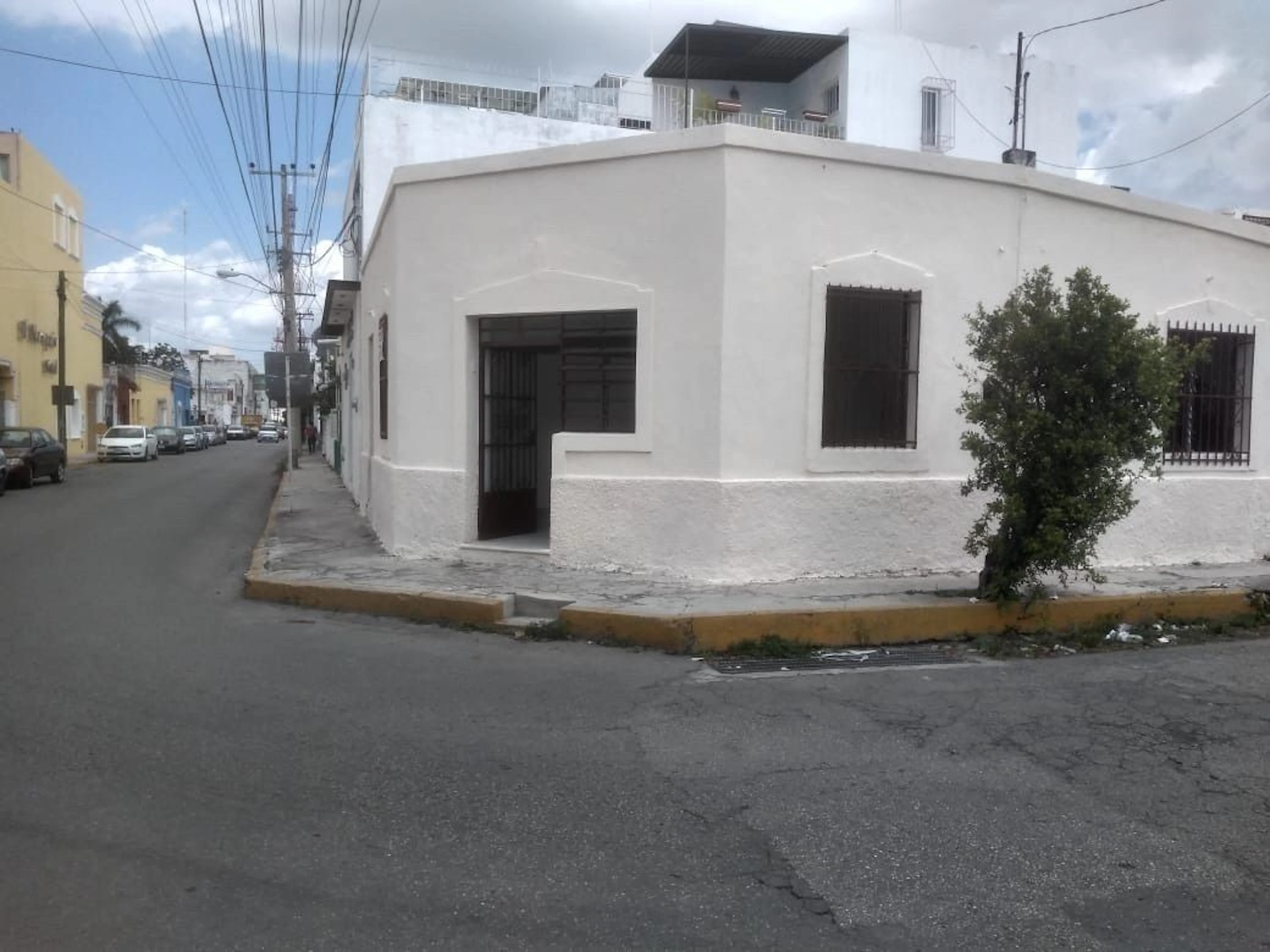 Local Comercial Spot2