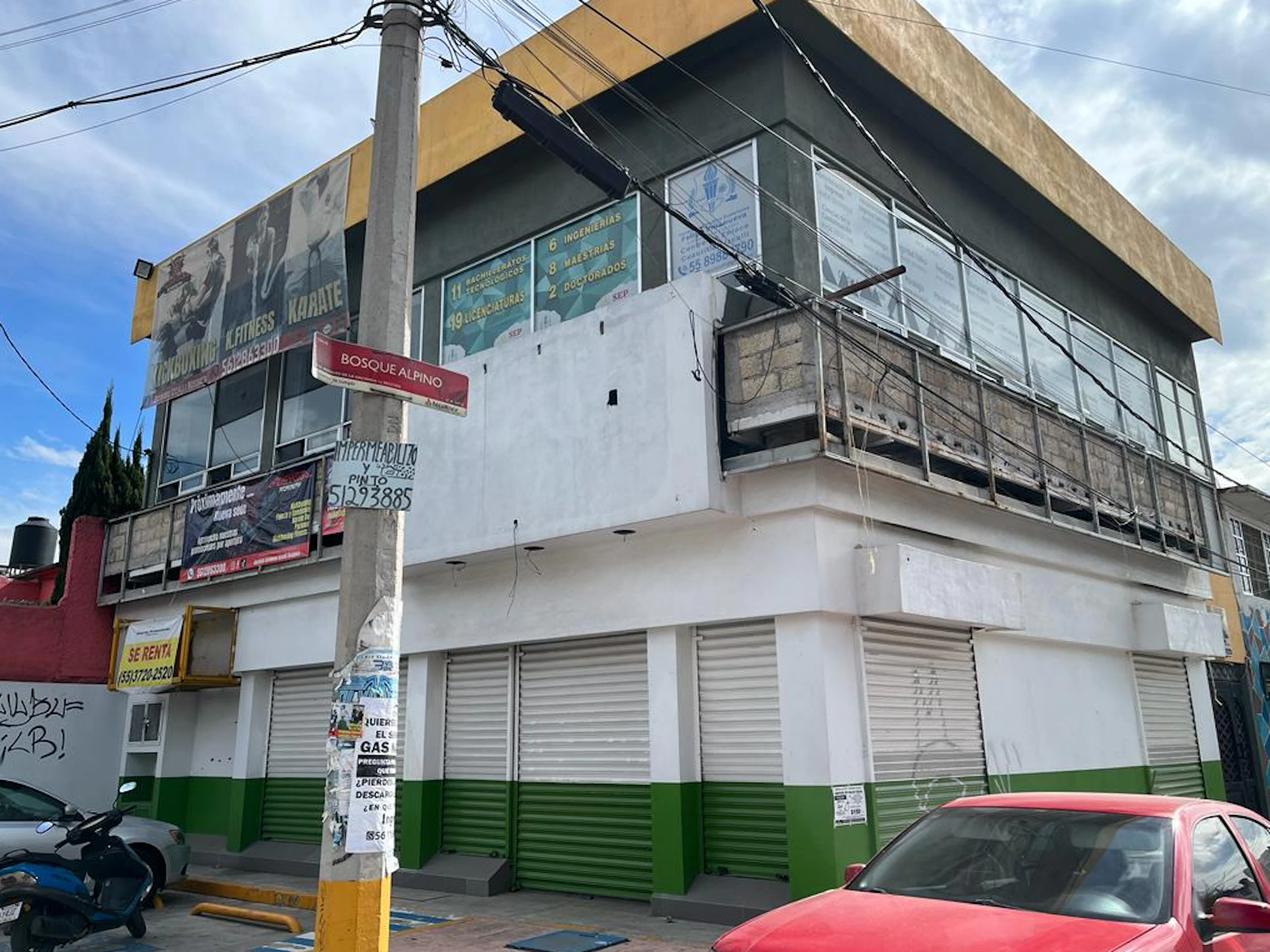 Local Comercial Spot2