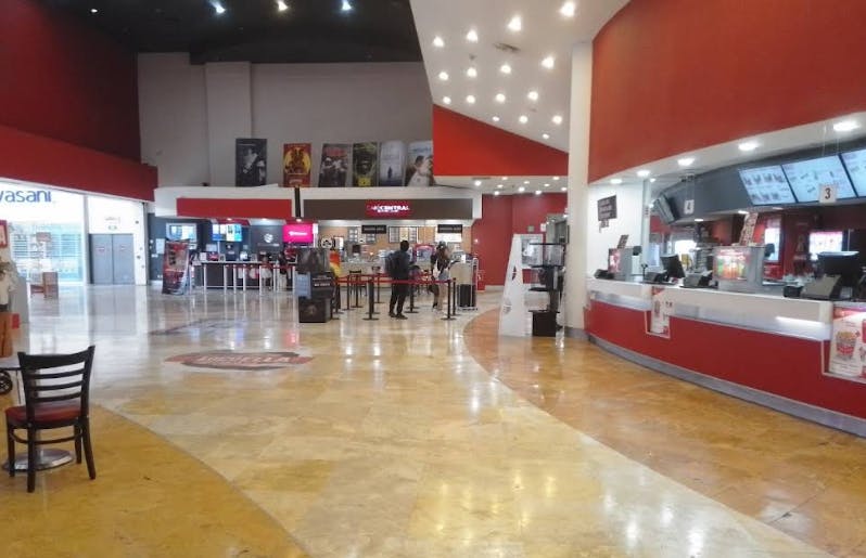 Local Comercial Spot2