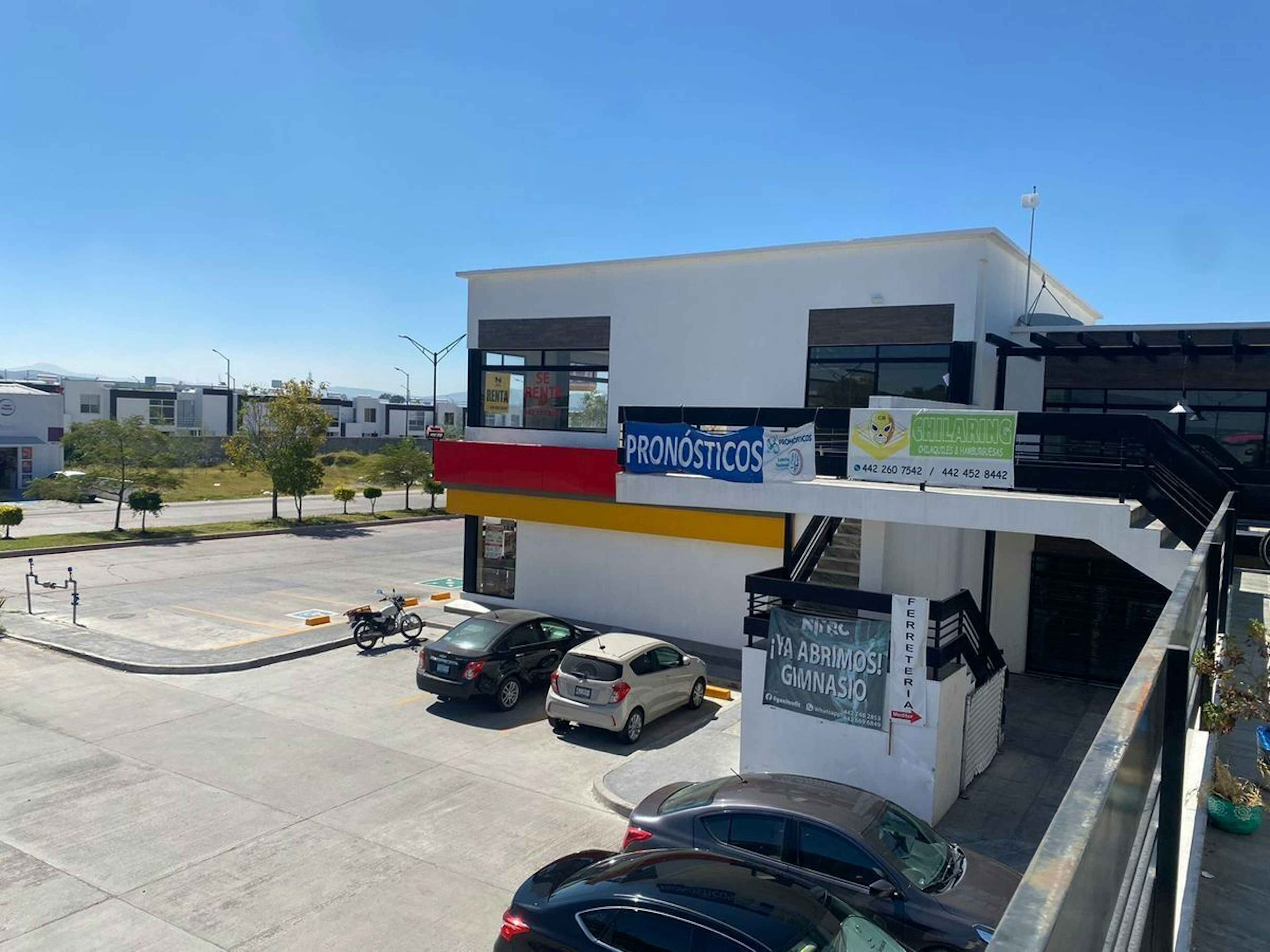 Avenida De La Vida #108