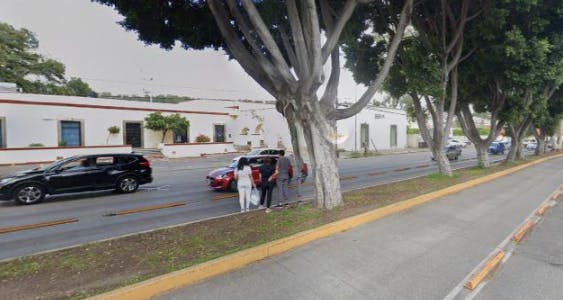 Local Comercial Spot2