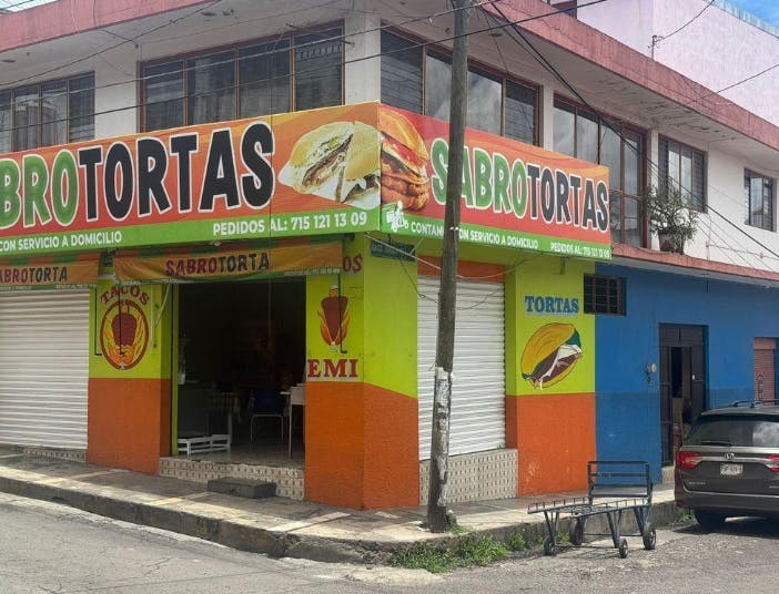 Local Comercial Spot2