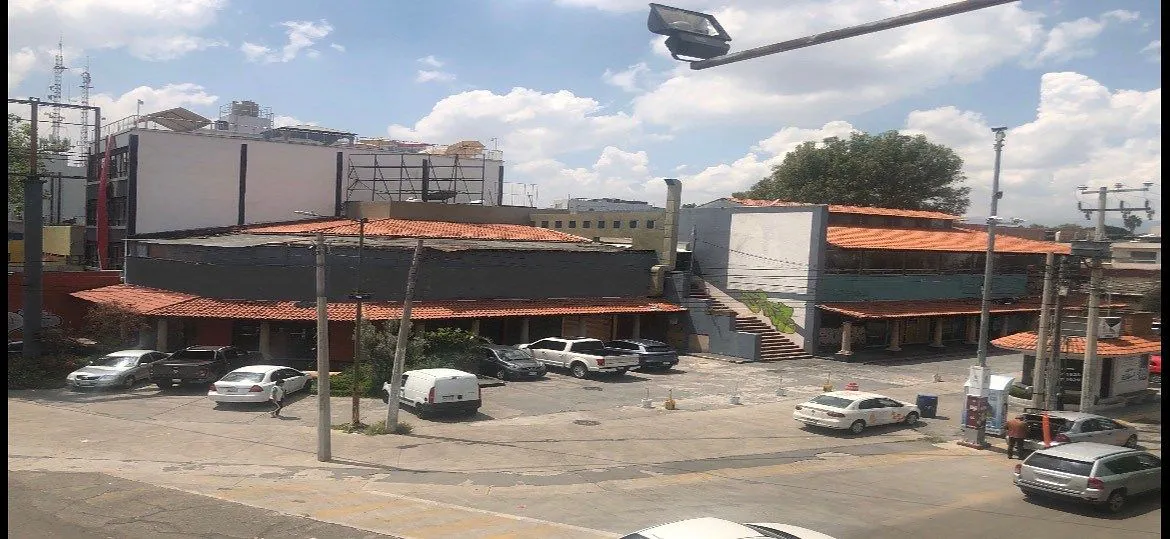 Local Comercial Spot2