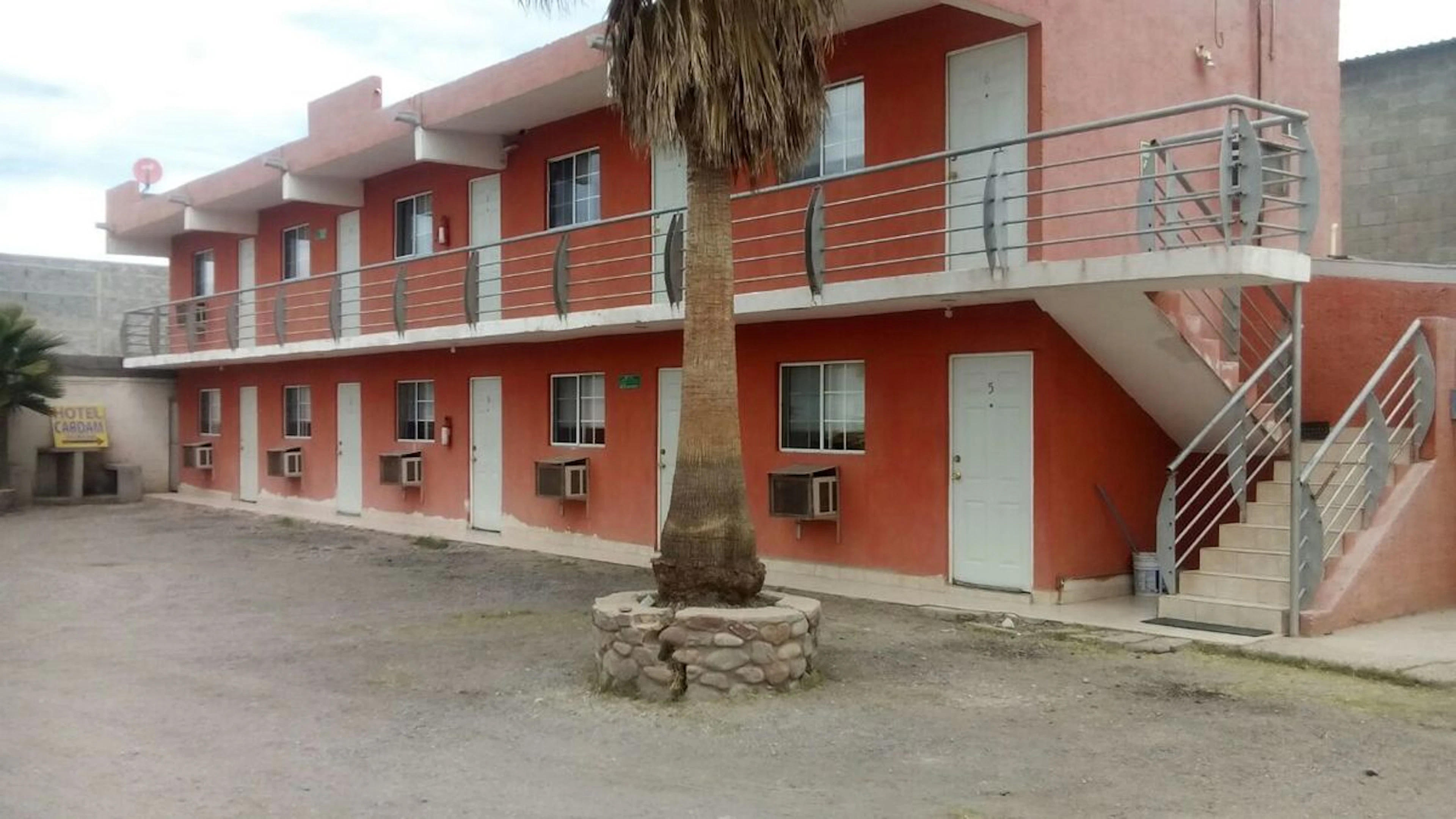 Local Comercial Spot2