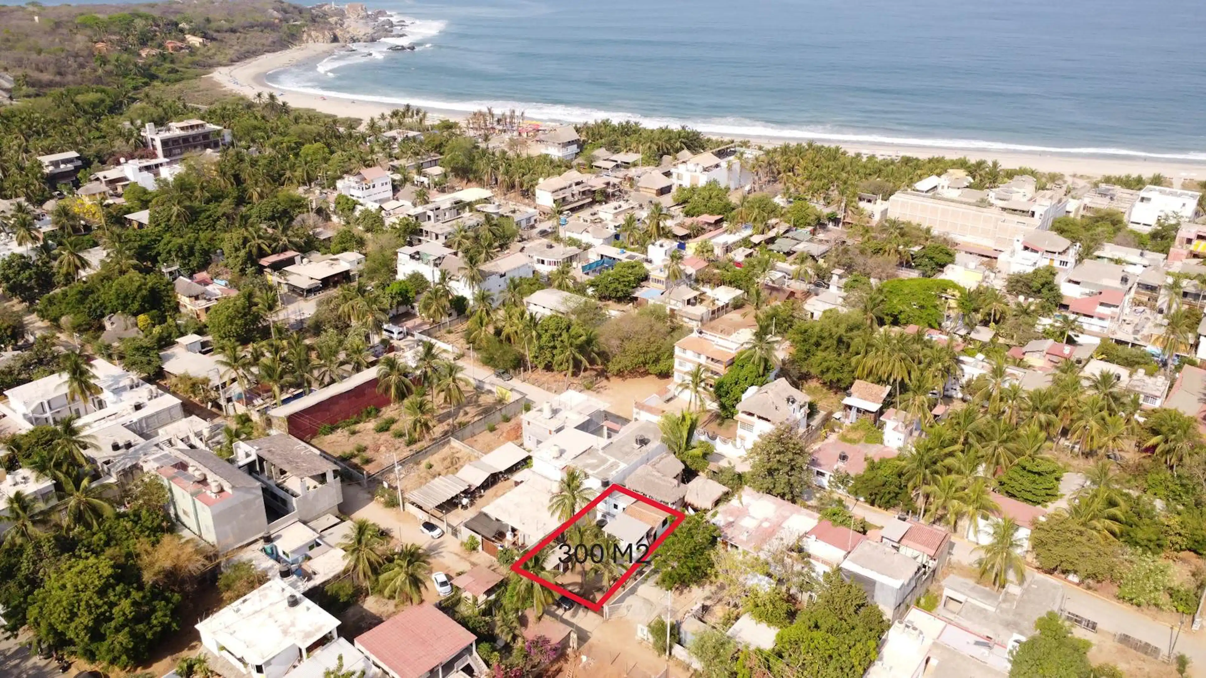 Terreno En La Punta Zicatela, A 4 Cuadras De La Playa. Zona Tranquila De Alta Plusvalía