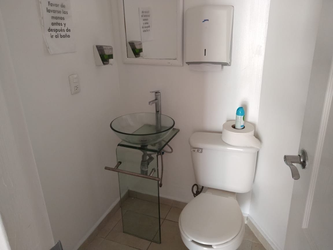 Local Comercial Spot2