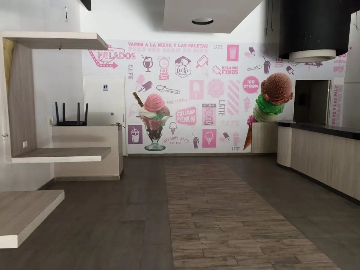 Local Comercial Spot2