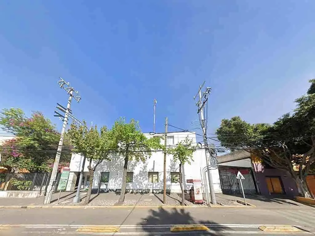 Local Comercial Spot2