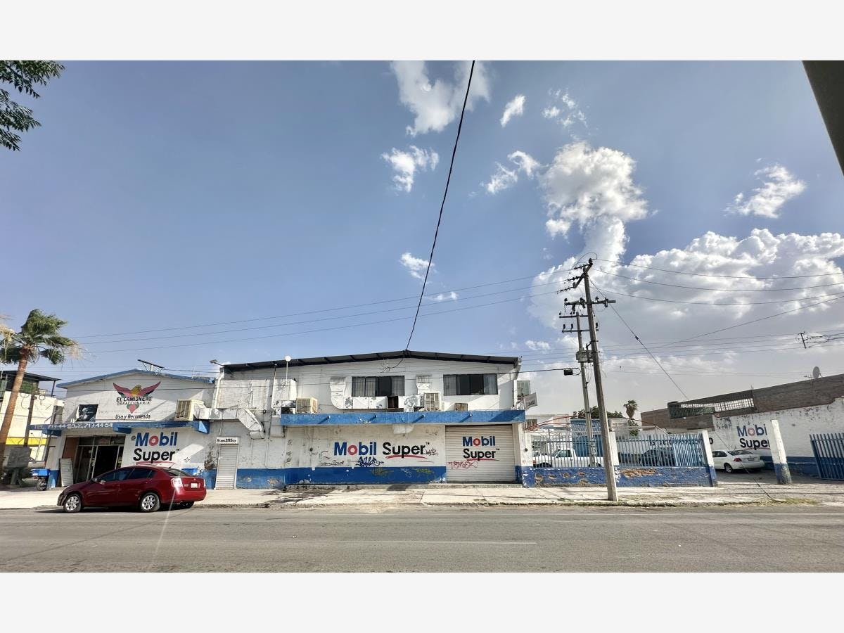 Local Comercial Spot2