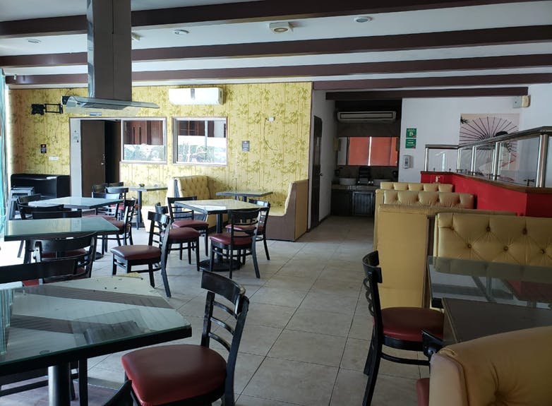 Local Comercial Spot2