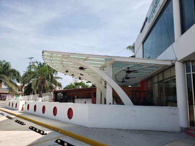 Local Comercial Spot2