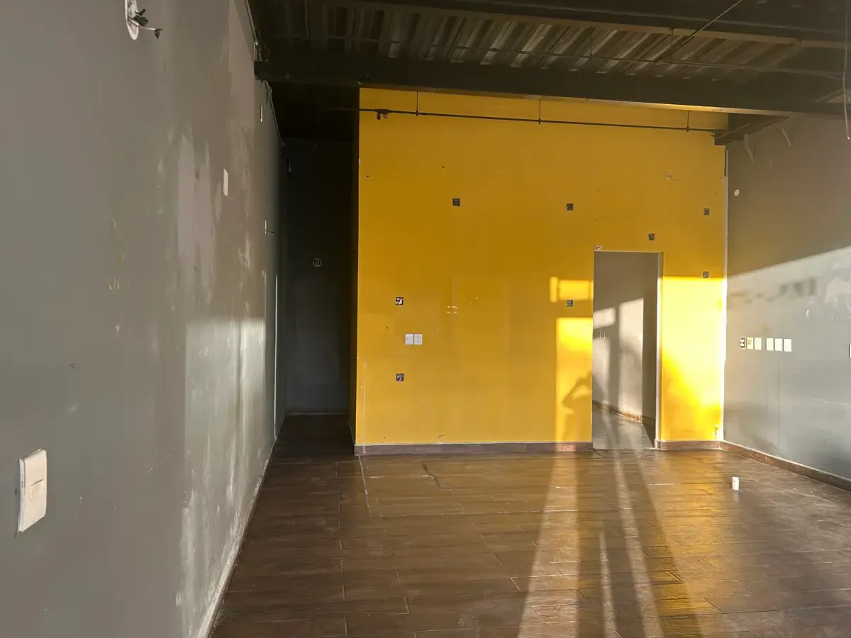 Local Comercial Spot2