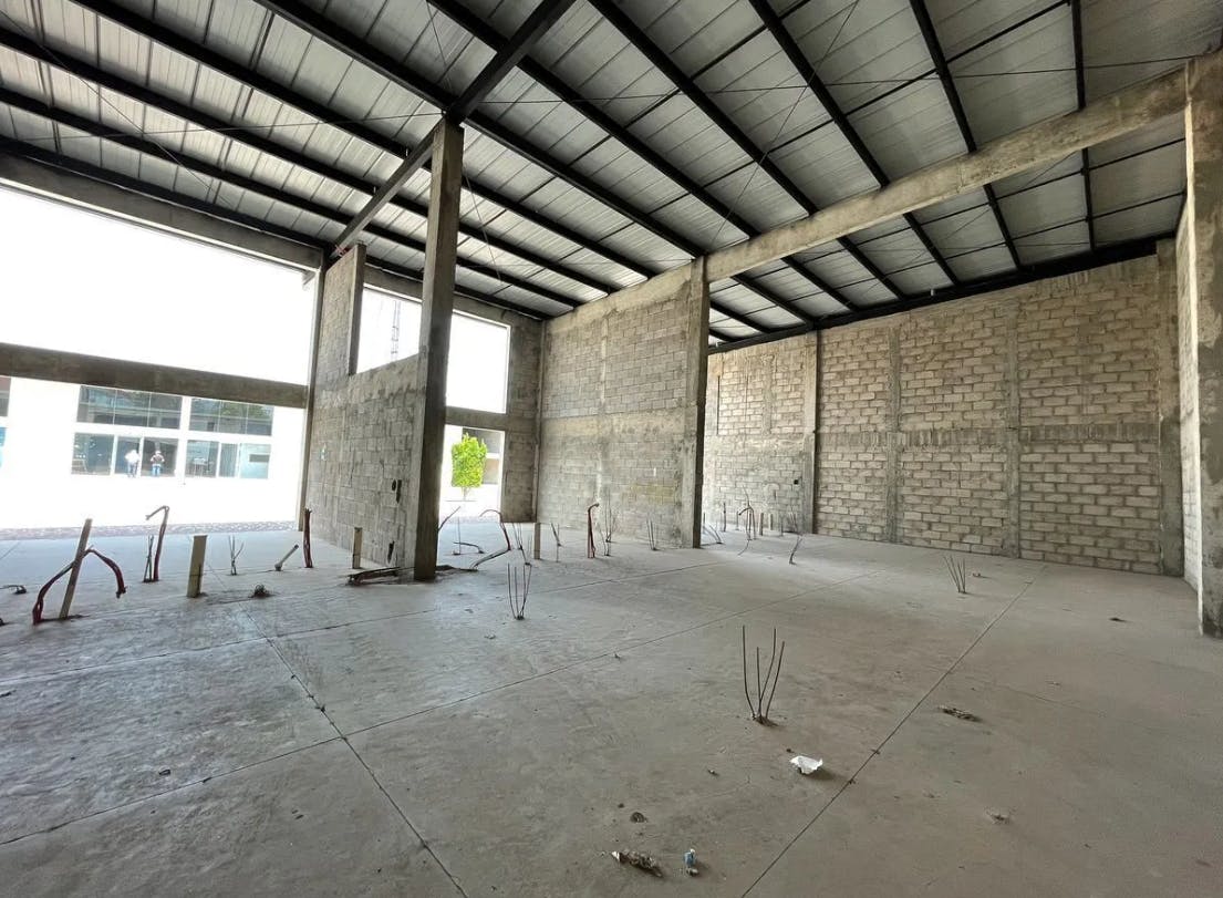 Local Comercial Spot2