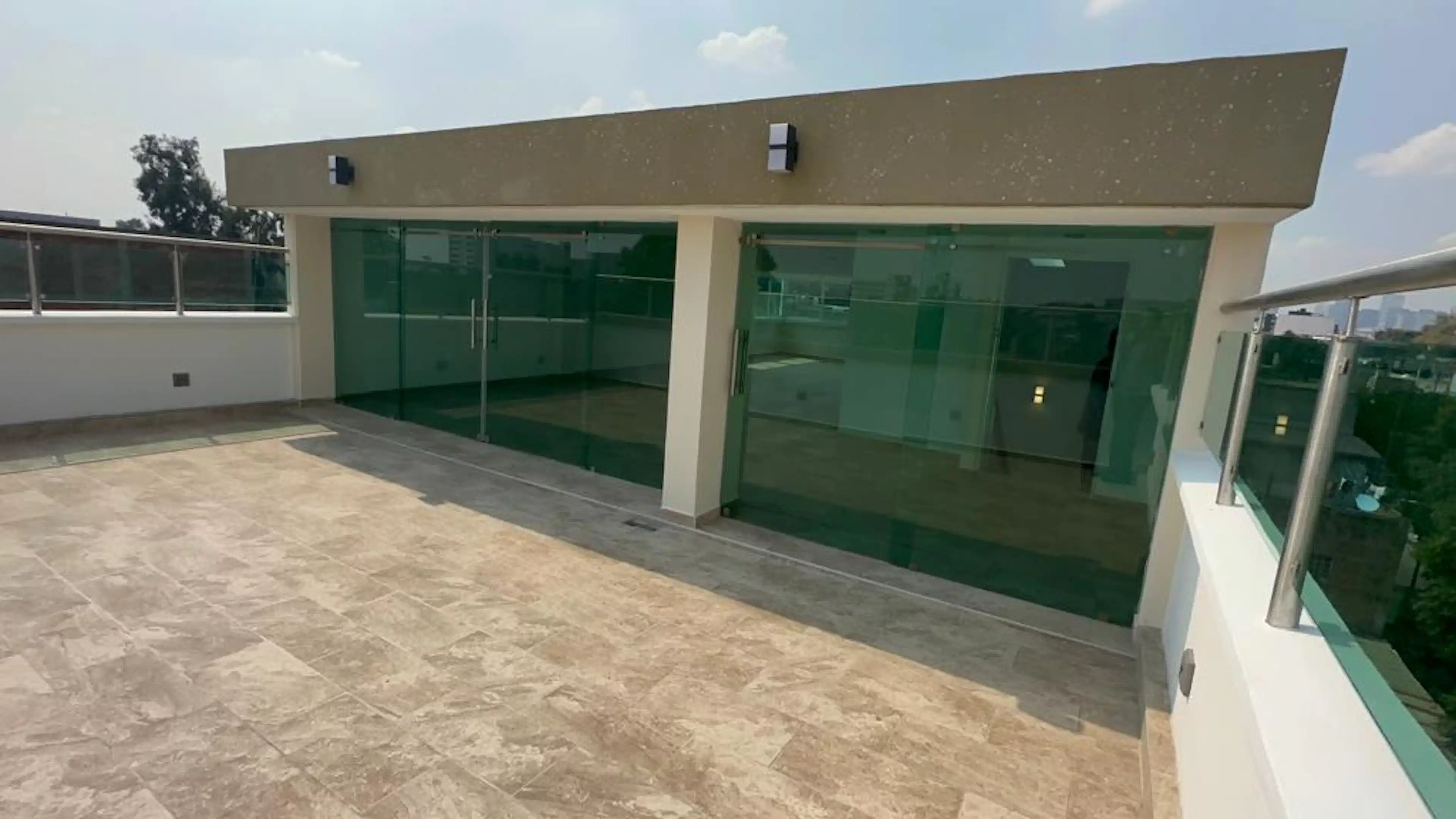 VENTA EDIFICO /BODEGA /SUPER UBICACION