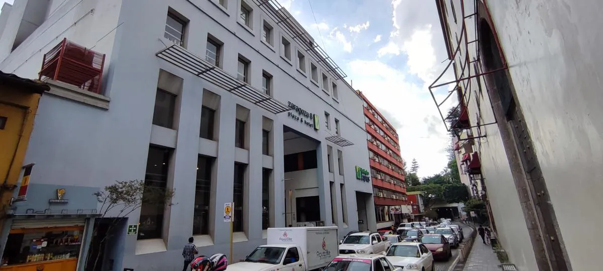 Local Comercial Spot2