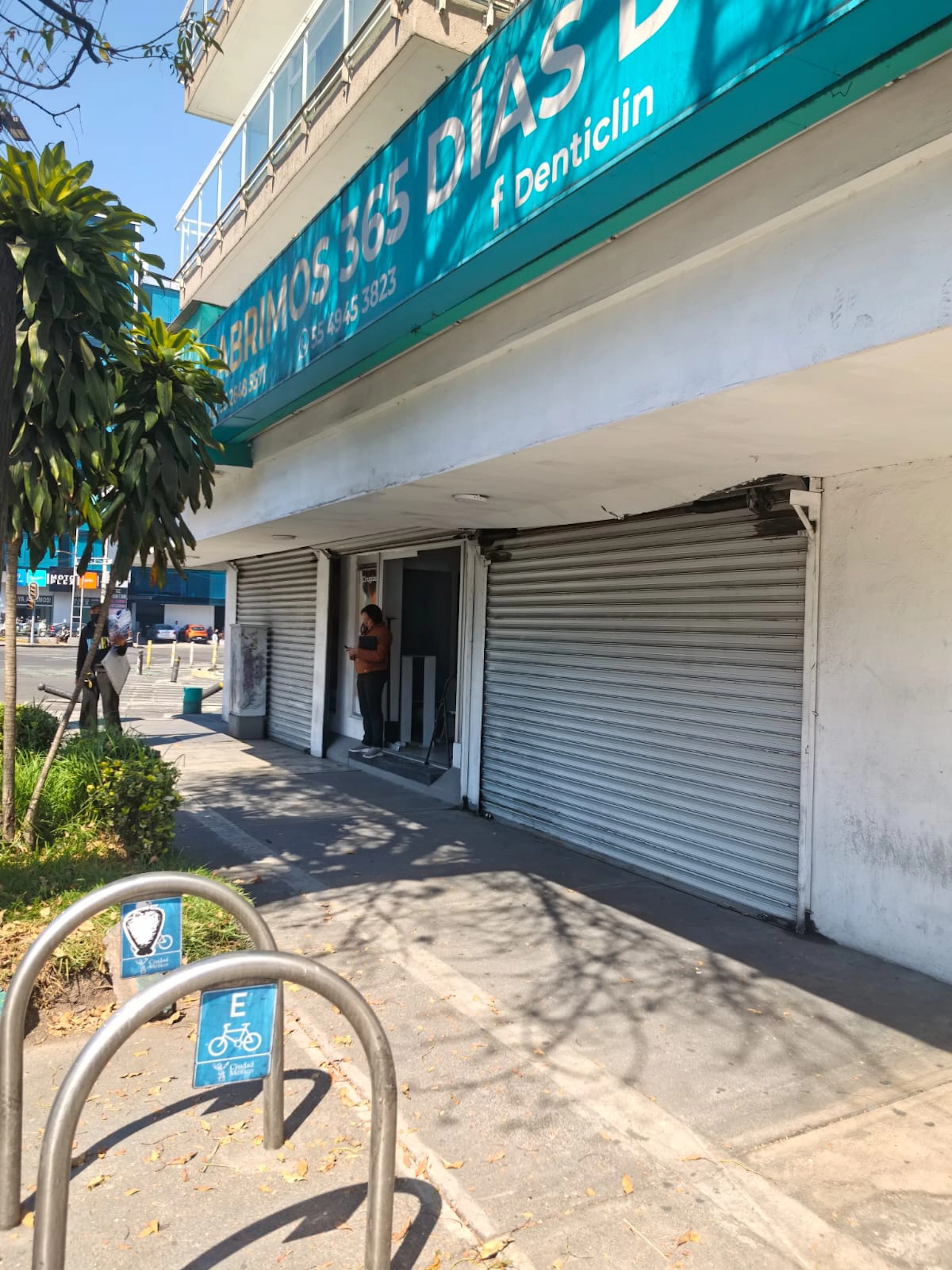 Local Comercial Spot2