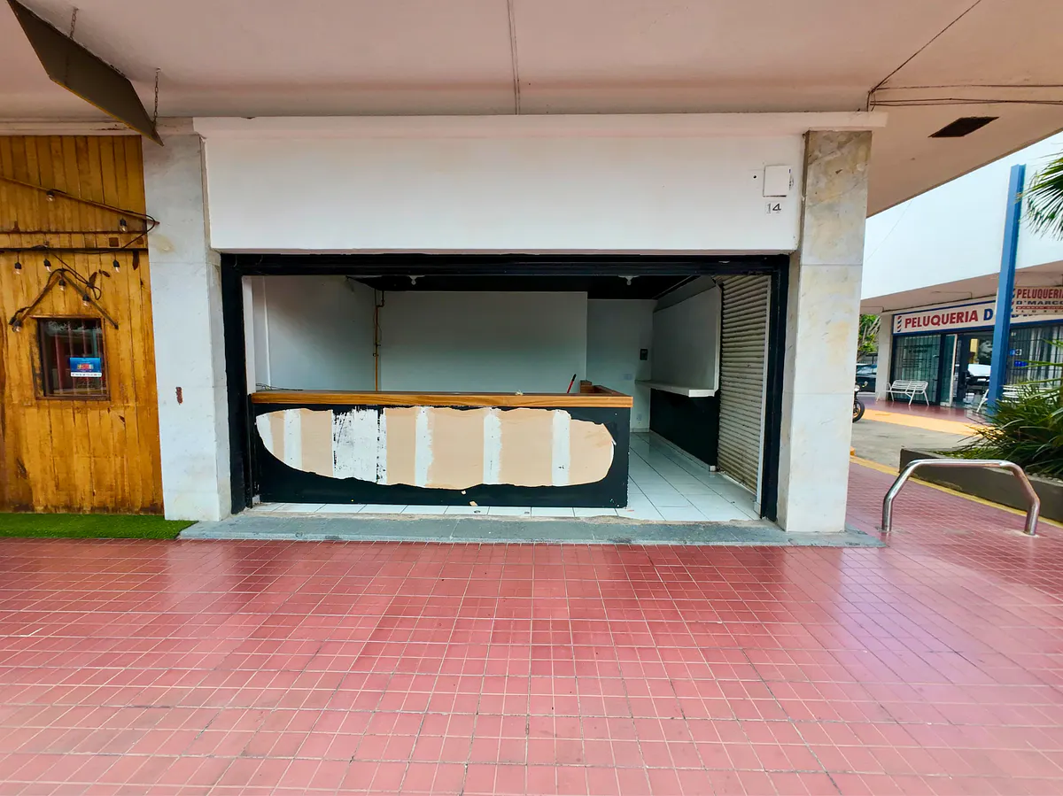 Local Comercial Spot2