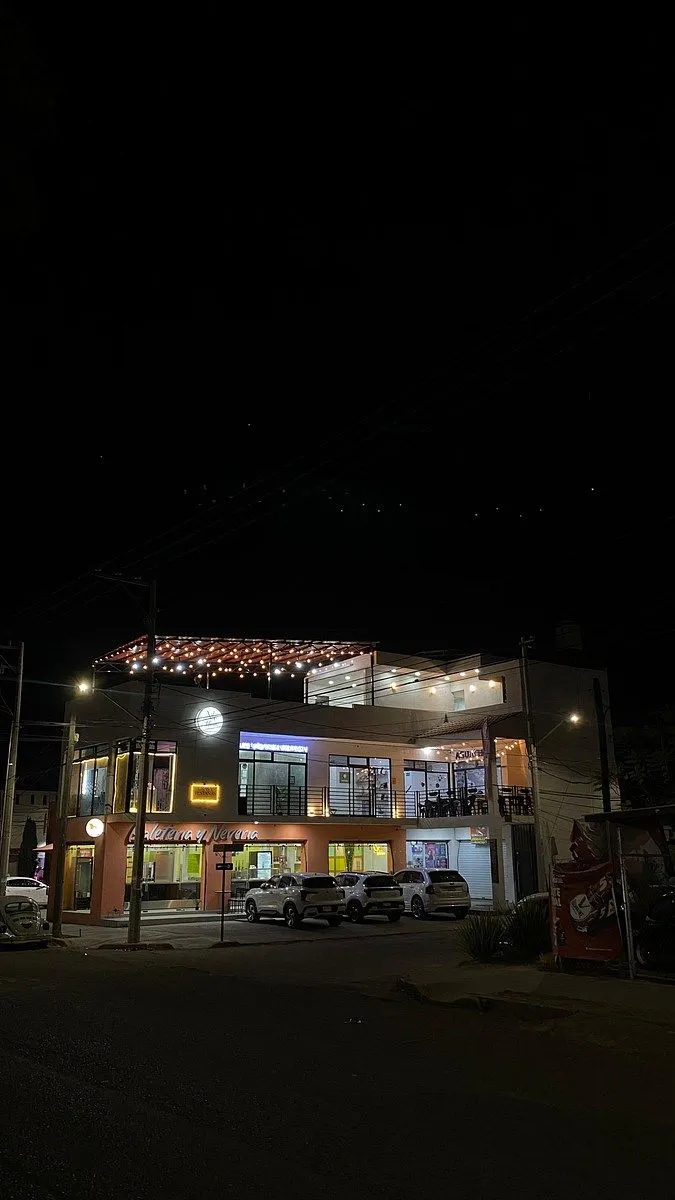 Local Comercial Spot2