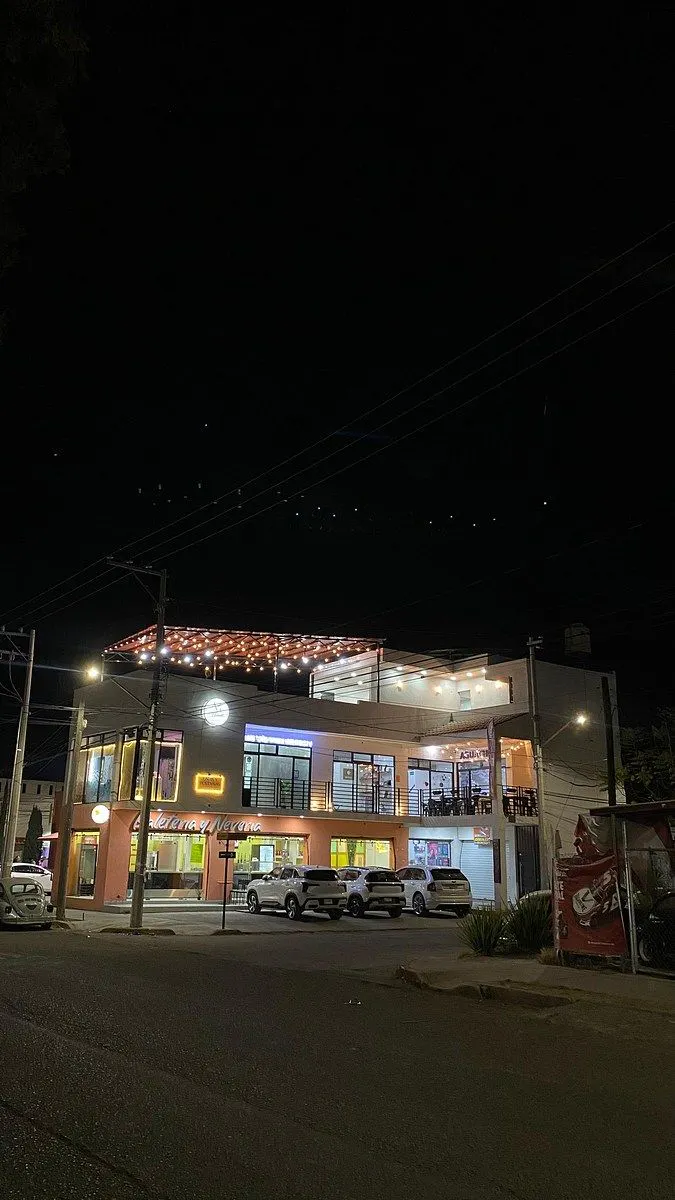 Local Comercial Spot2